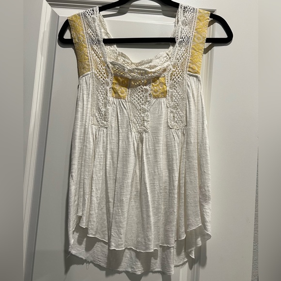 Free People Prairie Days Crochet Lace Tank Top Yellow & White - Picture 1 of 5